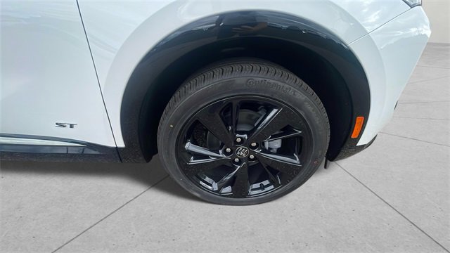 New 2025 Buick Envision Sport Touring image 27