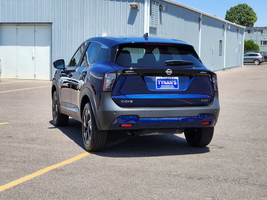 Certified 2025 Nissan Kicks SV AWD/4WD image 4