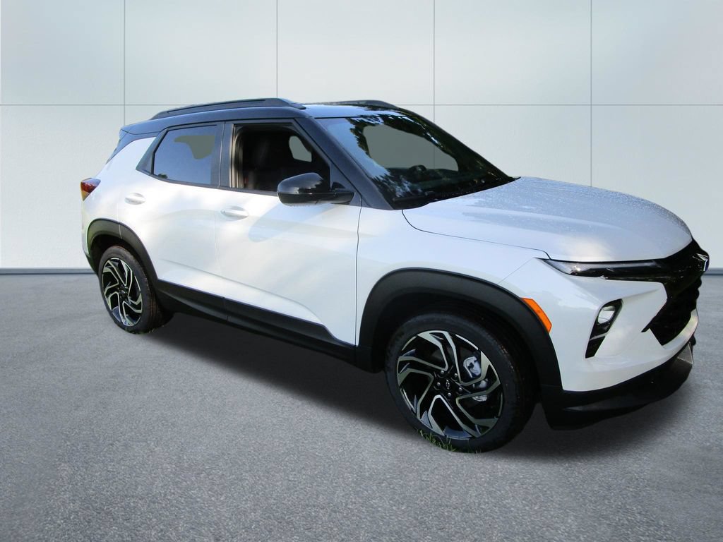 New 2026 Chevrolet TrailBlazer RS w/ Convenience Package FWD image 9