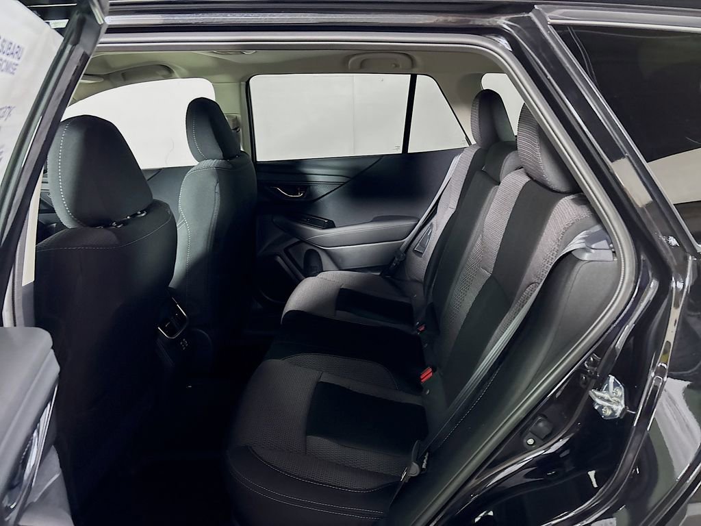 Certified 2025 Subaru Outback Premium w/ Popular Package #1A AWD/4WD image 22