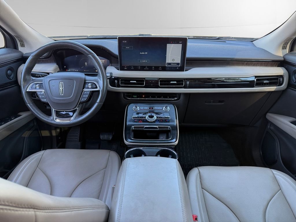 Used 2021 Lincoln Nautilus Reserve w/ Equipment Group 201A image 10