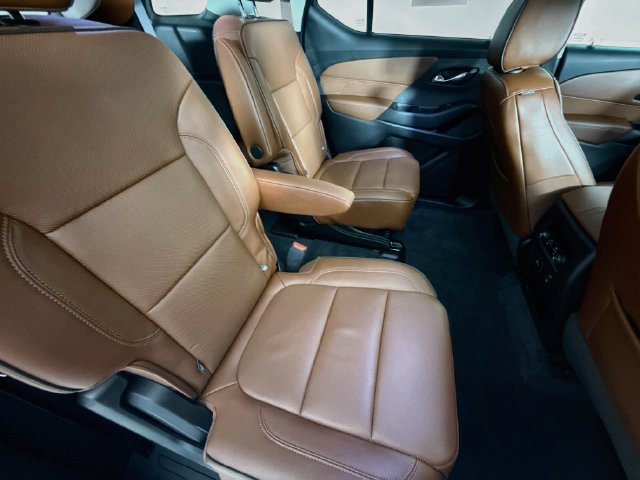 Used 2019 Chevrolet Traverse High Country AWD/4WD image 30