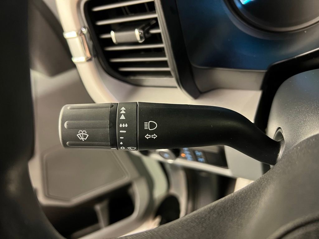 New 2025 Ford F550 XL image 18