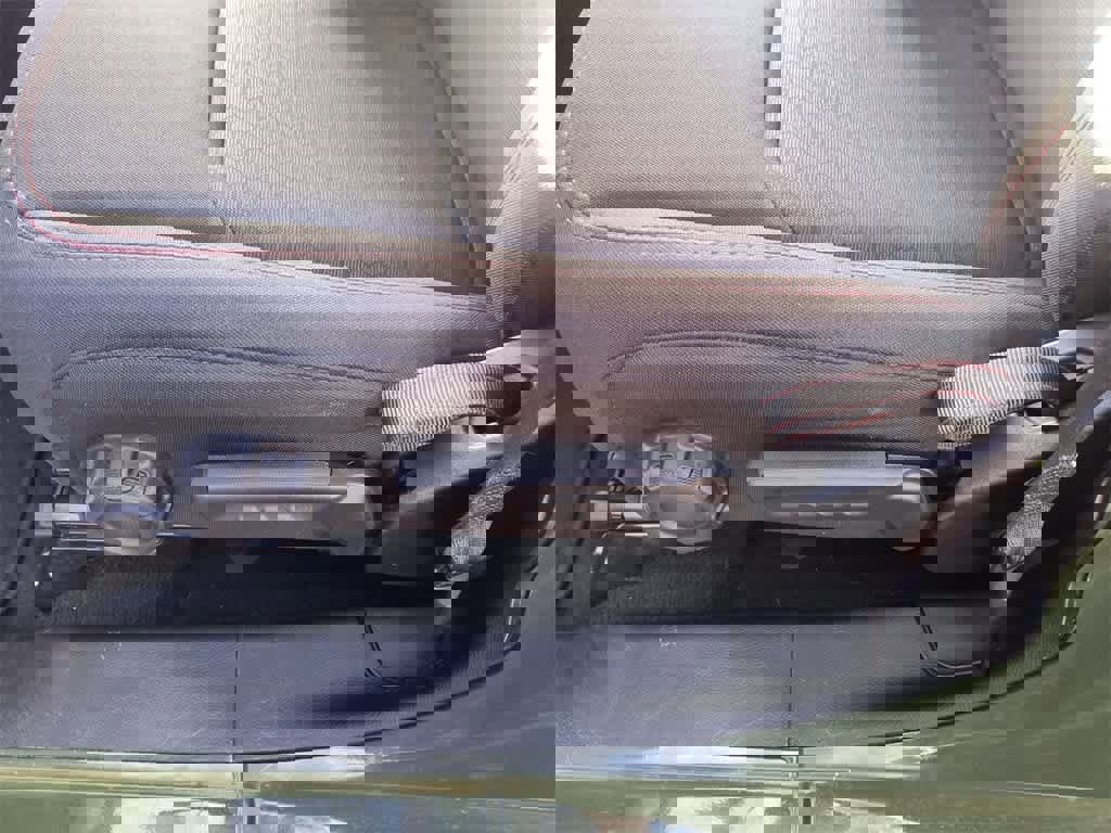 Used 2023 Jeep Wrangler Unlimited Rubicon w/ Cold Weather Group image 12