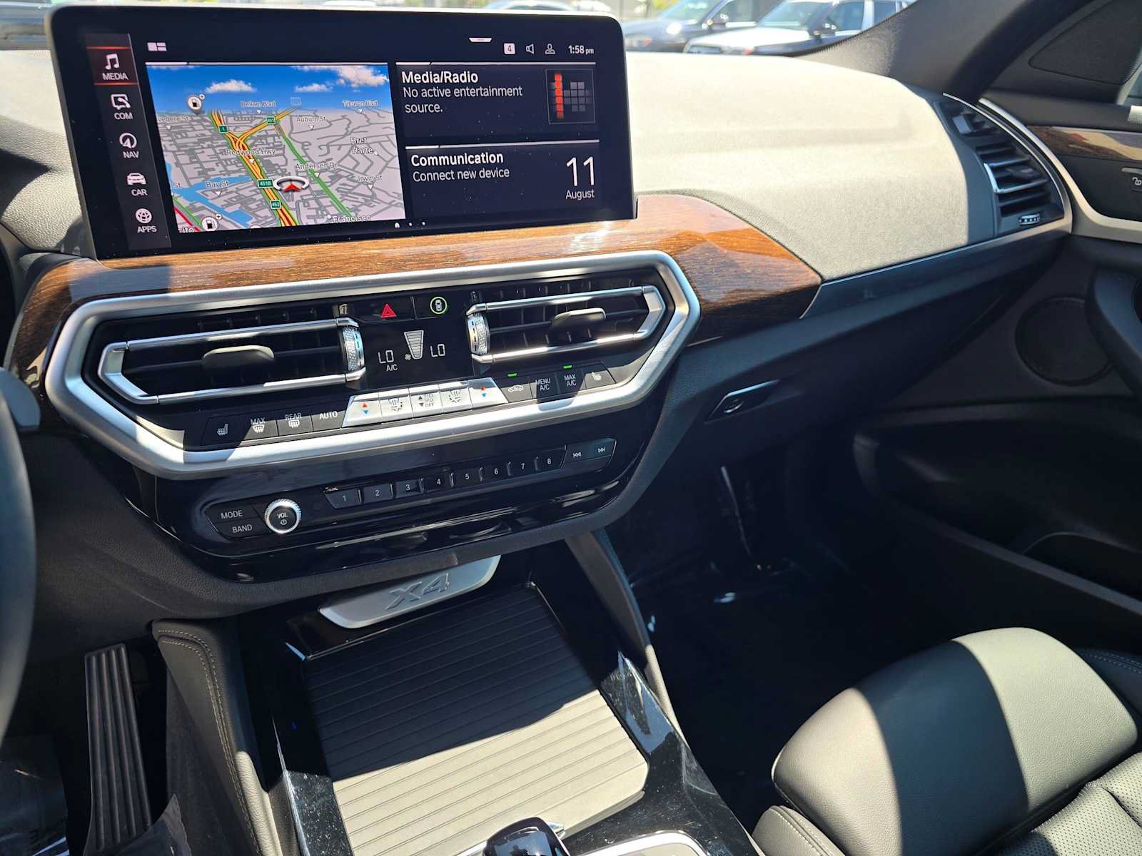 Used 2024 BMW X4 xDrive30i w/ Convenience Package AWD/4WD image 28
