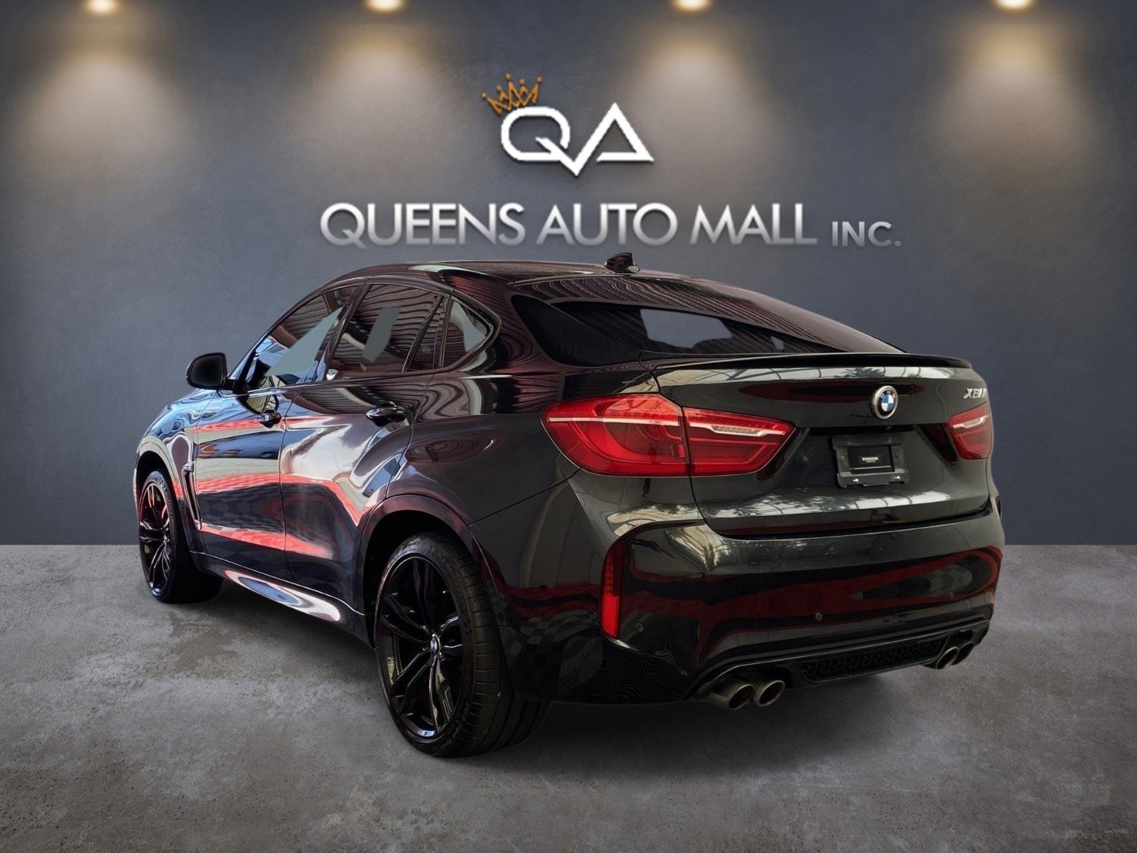 Used 2019 BMW X6 M w/ Premium Package AWD/4WD image 4