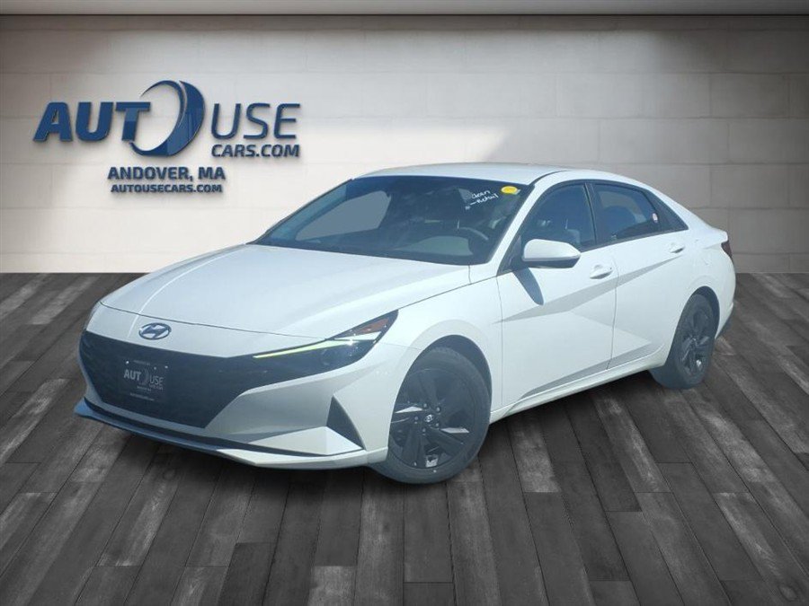 Used 2022 Hyundai Elantra SEL w/ Preferred Accessory Package
