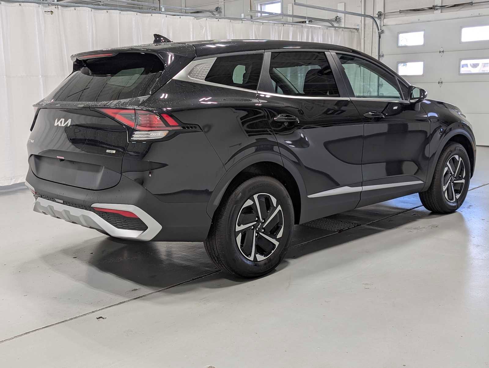 Certified 2023 Kia Sportage LX image 7