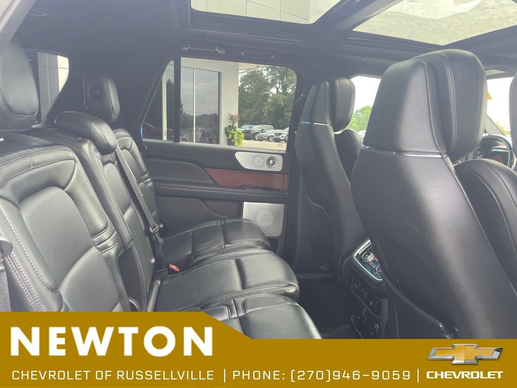 Used 2020 Lincoln Navigator Reserve w/ Equipment Group 208A Reserve AWD/4WD image 30