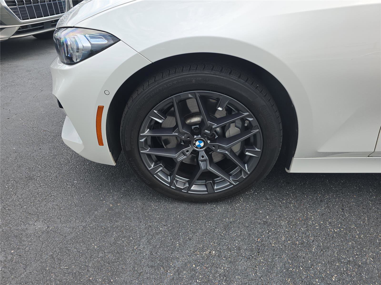 Used 2025 BMW 330i Sedan RWD image 7