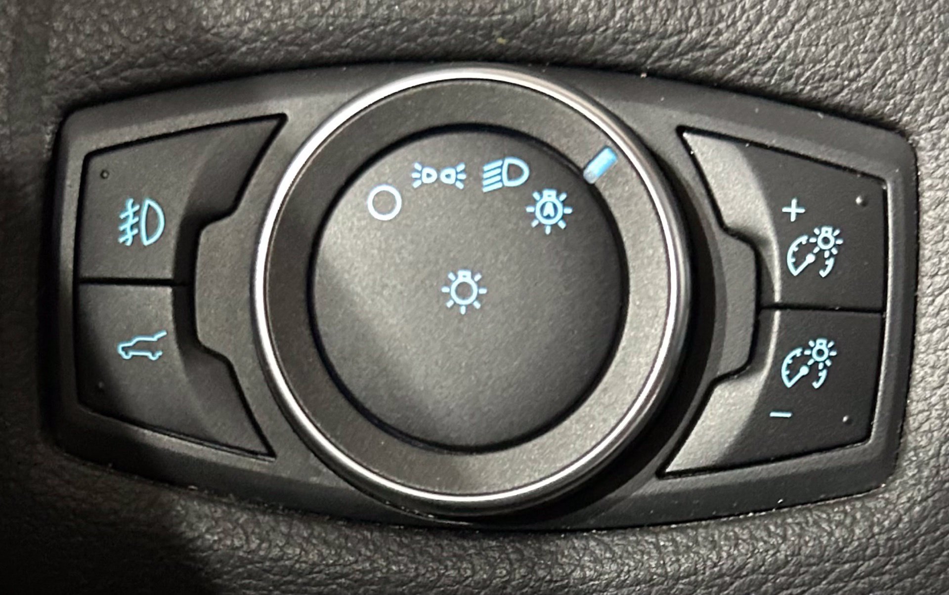 Used 2019 Ford Escape SEL AWD/4WD image 61