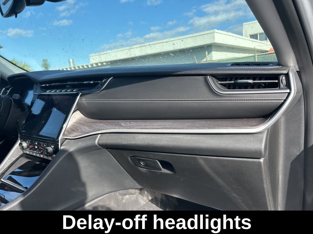 Used 2022 Jeep Grand Cherokee L Limited image 25