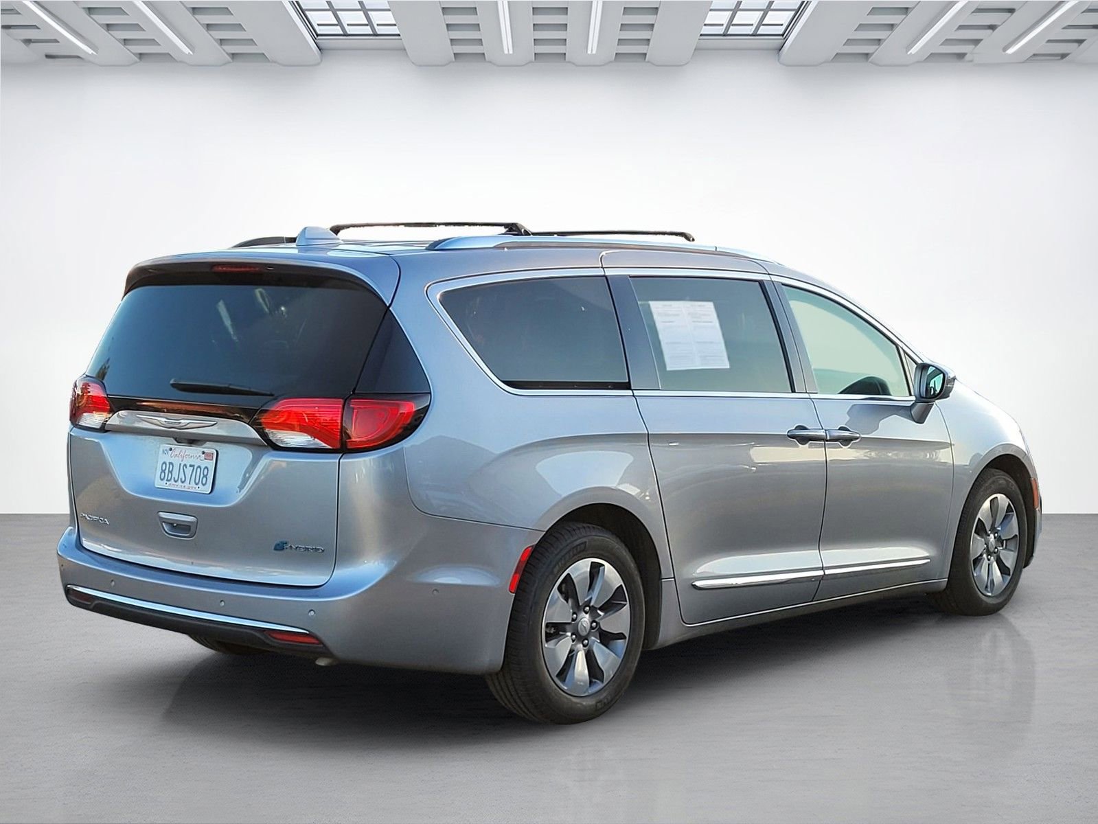 Used 2018 Chrysler Pacifica Limited w/ Advanced Safetytec Group image 12