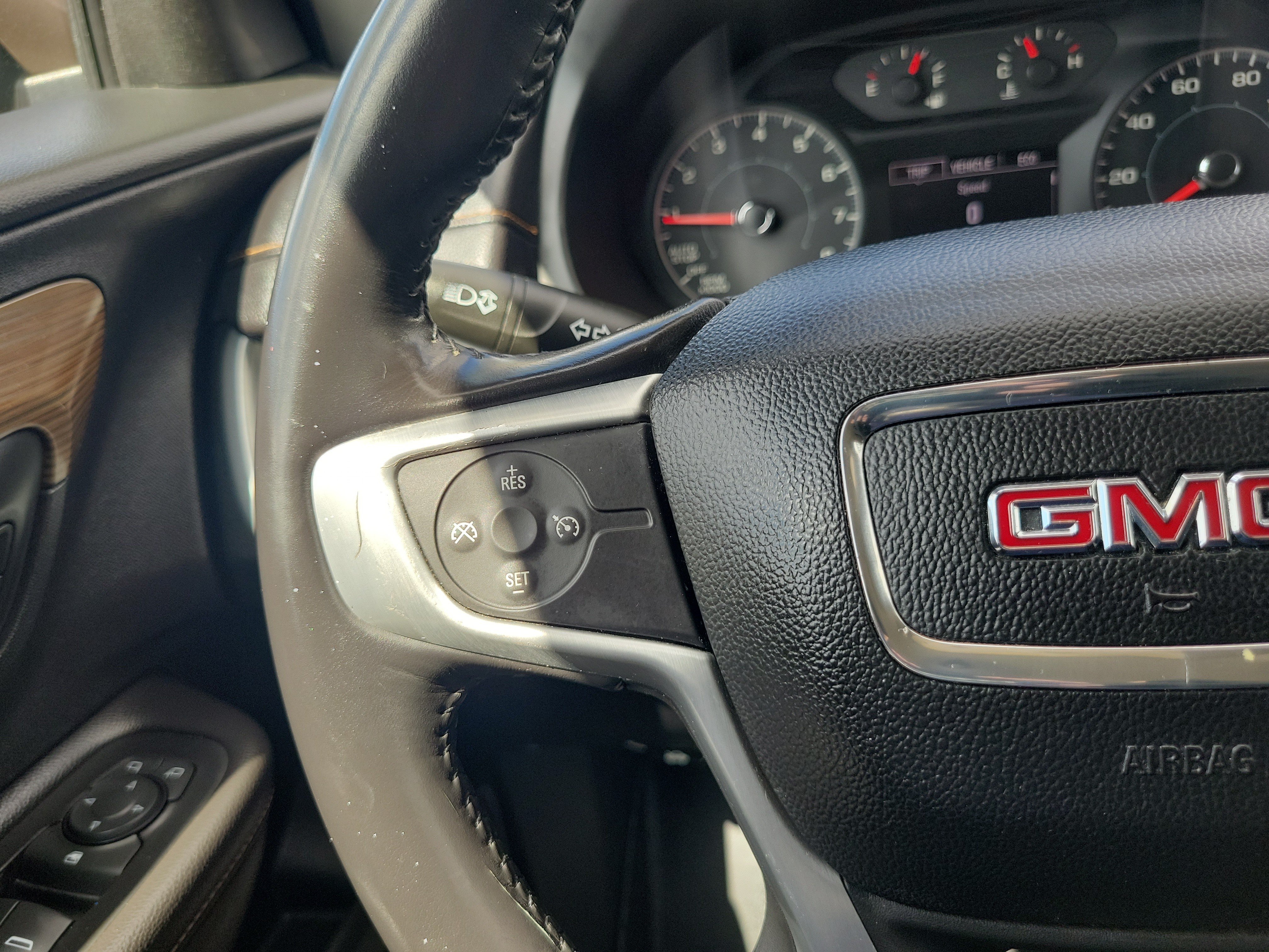 Used 2018 GMC Terrain SLE FWD image 18