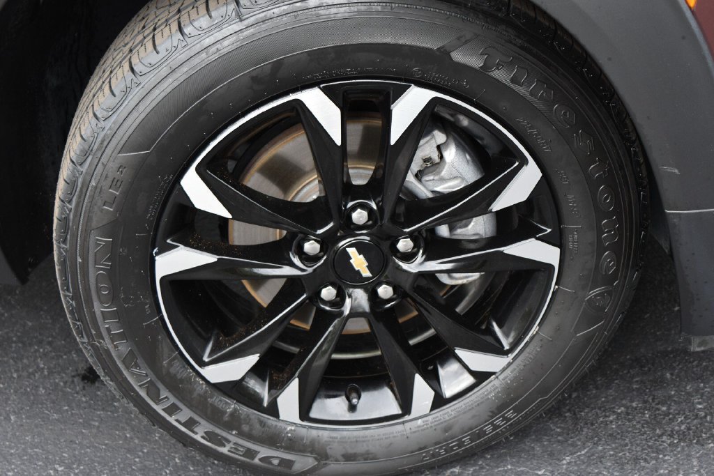 Used 2023 Chevrolet TrailBlazer LT FWD image 4