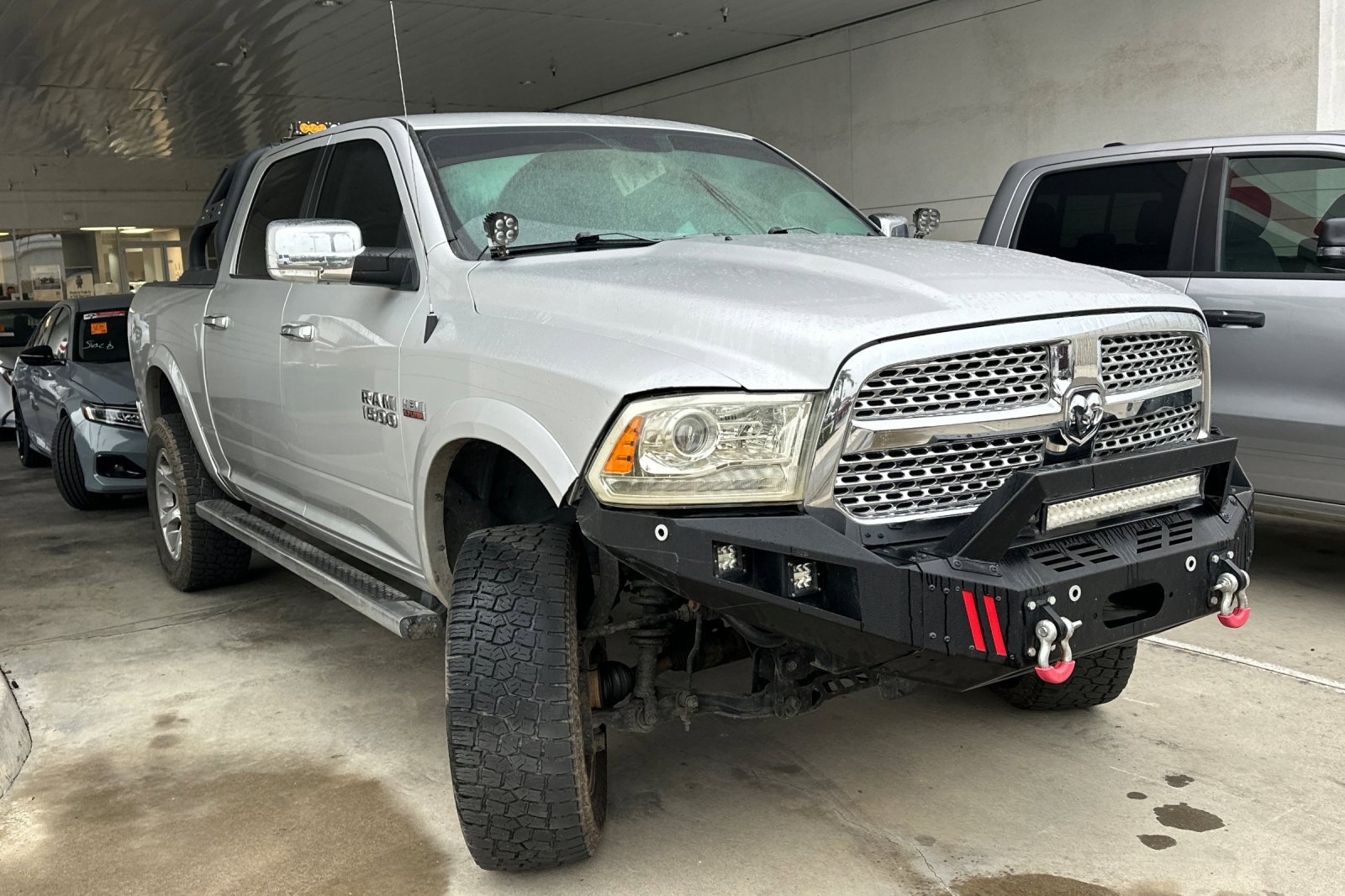 Used 2017 RAM 1500 Laramie w/ Convenience Group image 6