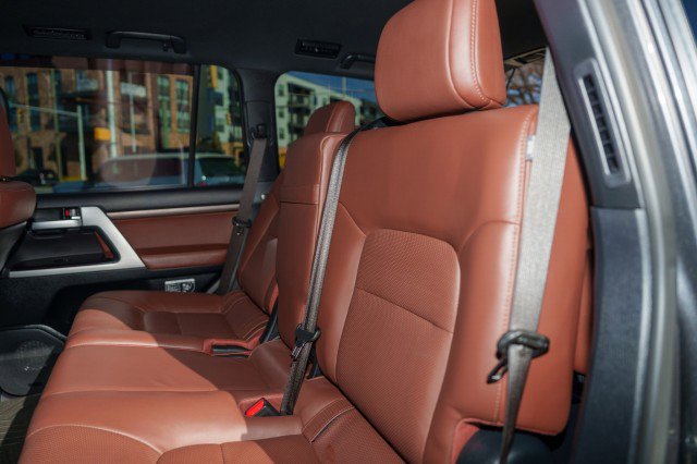 Used 2021 Toyota Land Cruiser image 22