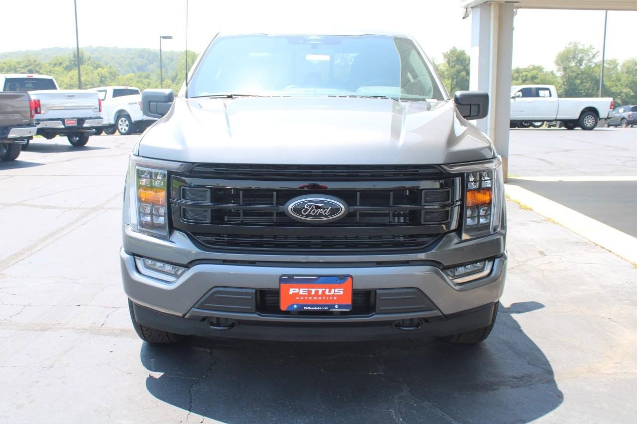 New 2022 Ford F150 XLT w/ XLT Black Appearance Package image 8