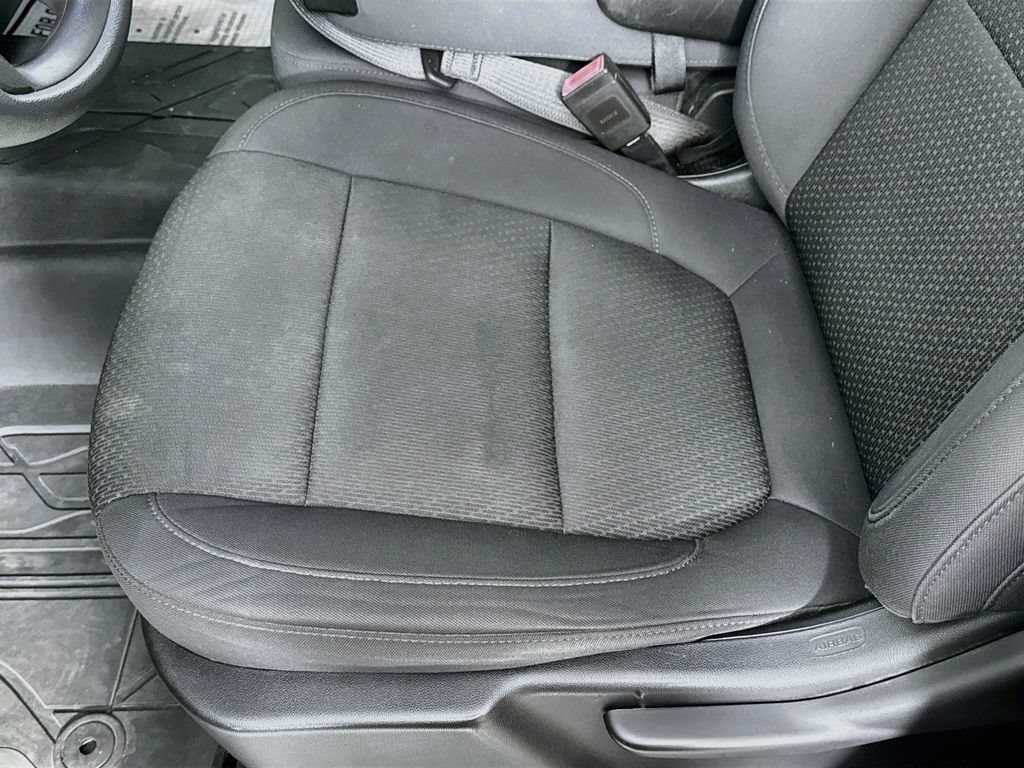 Used 2020 Chevrolet Silverado 1500 Custom w/ Custom Value Package RWD image 19