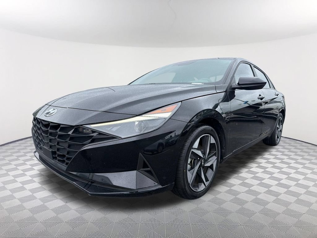 Used 2023 Hyundai Elantra SEL w/ Convenience Package FWD image 1