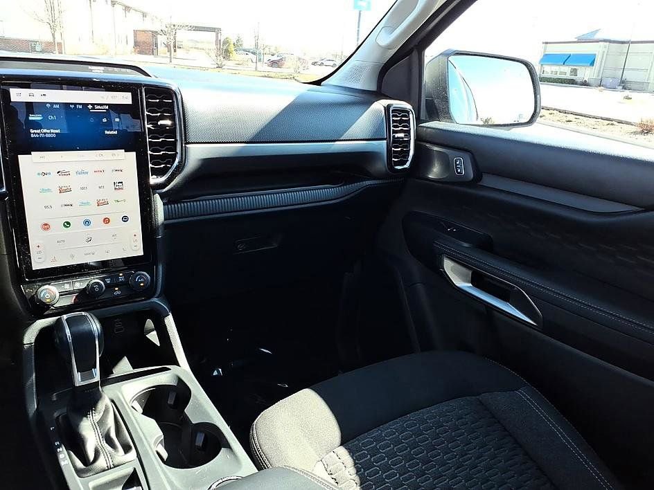 Used 2024 Ford Ranger XLT image 19