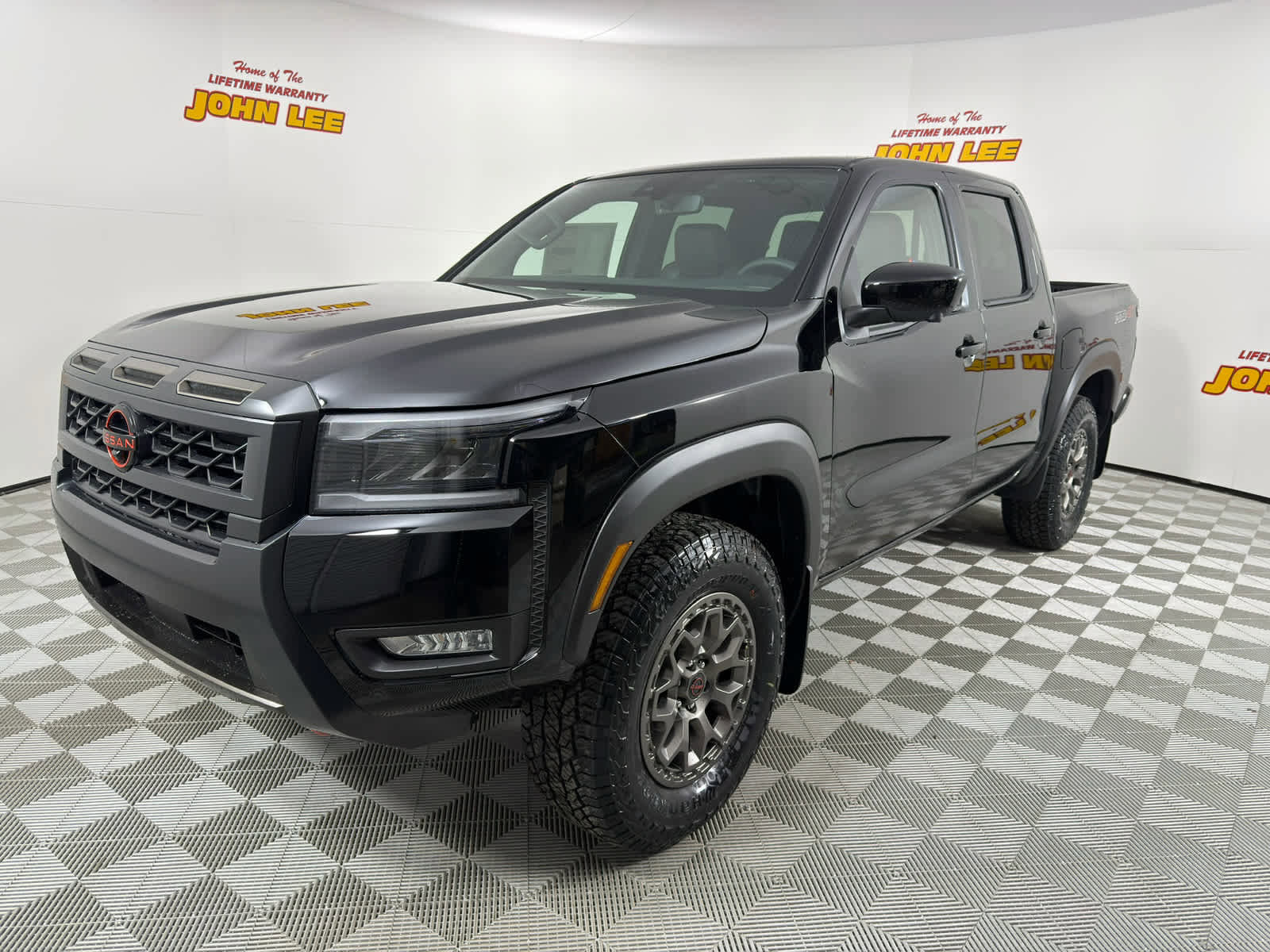 New 2026 Nissan Frontier PRO-4X w/ Pro Premium Package