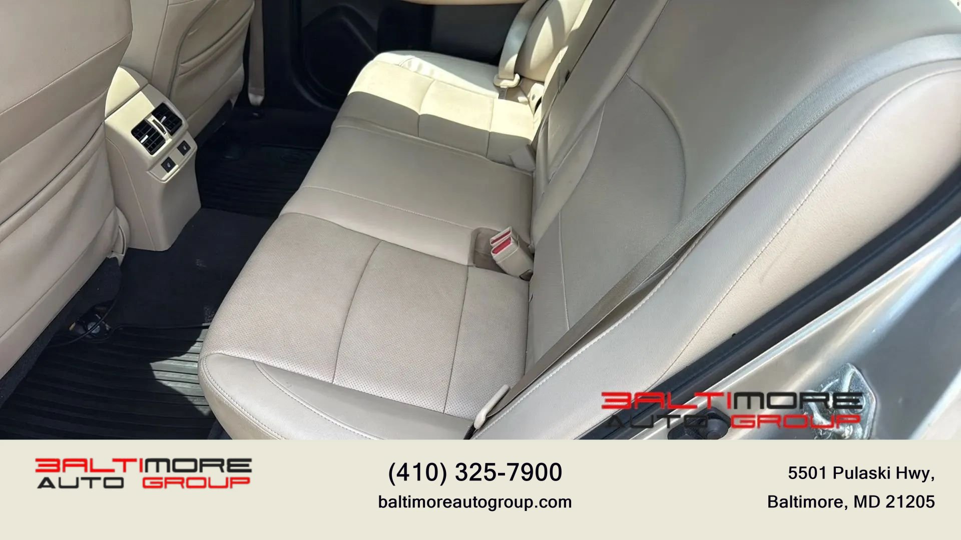 Used 2017 Subaru Legacy 3.6R Limited AWD/4WD image 30