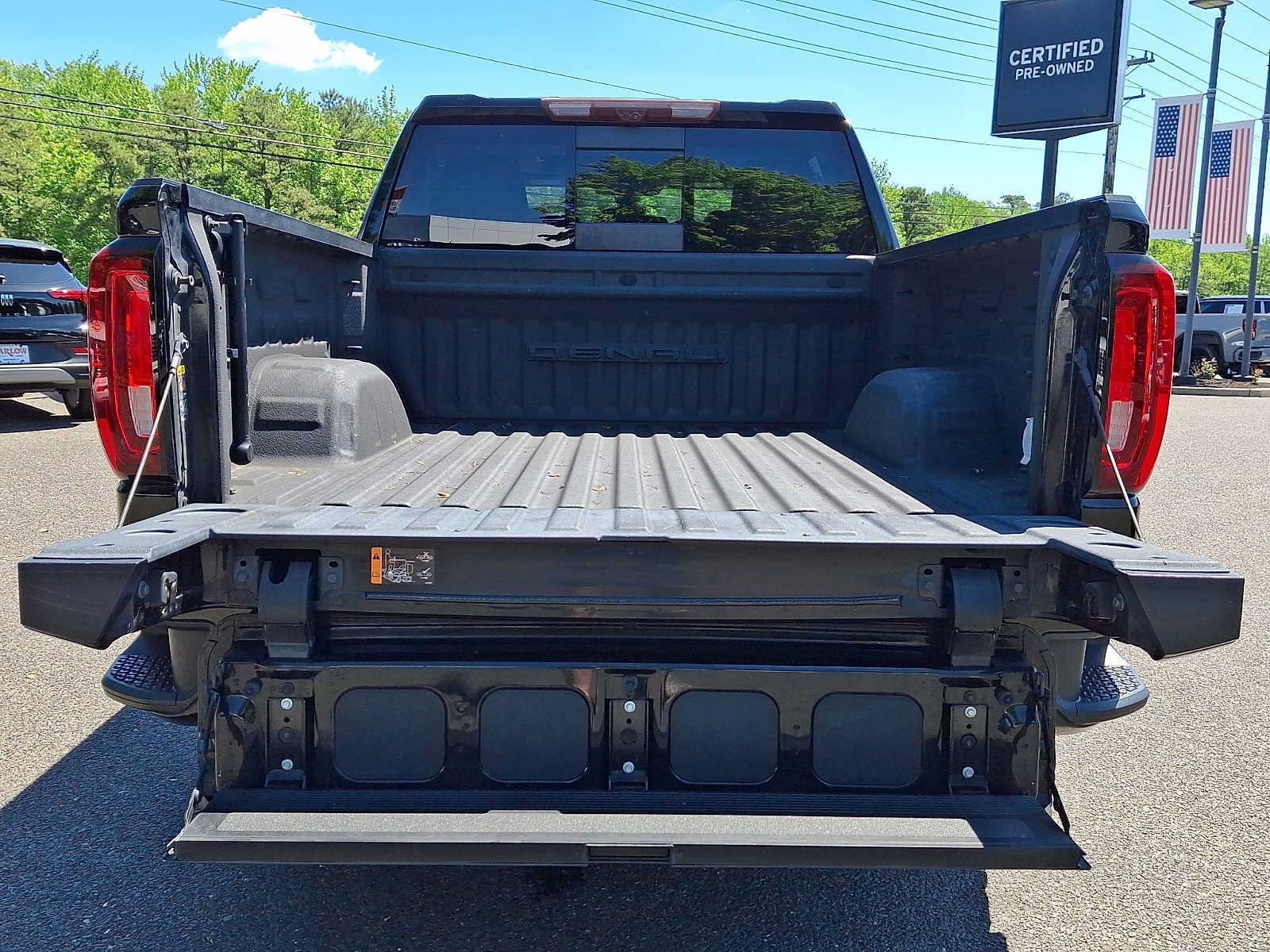 Used 2022 GMC Sierra 1500 Denali w/ Denali Reserve Package AWD/4WD image 34