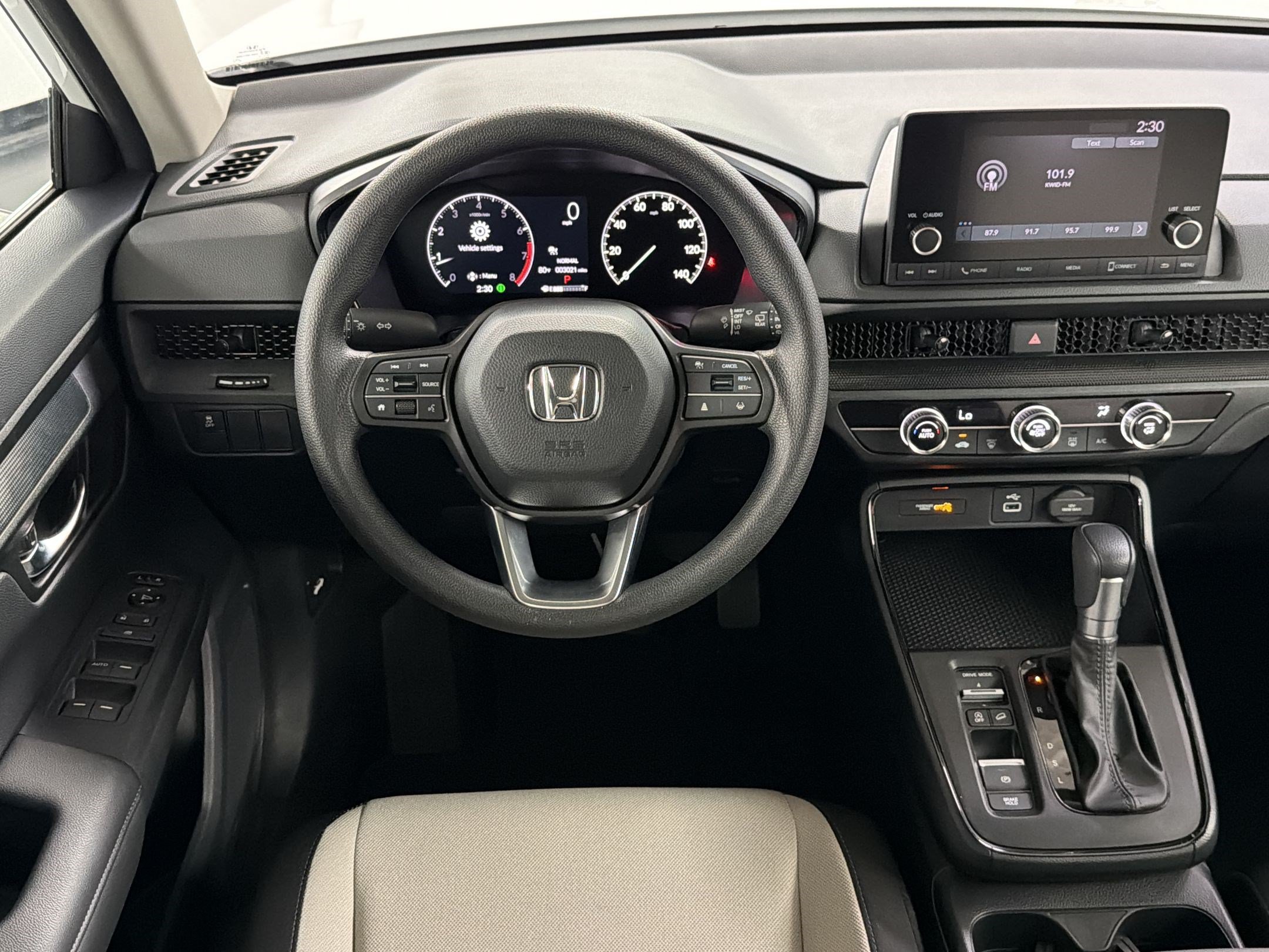 Certified 2025 Honda CR-V LX image 27