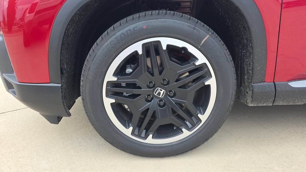 New 2026 Honda Pilot Touring image 10