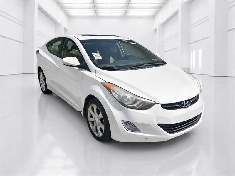 Used 2011 Hyundai Elantra Limited FWD image 1