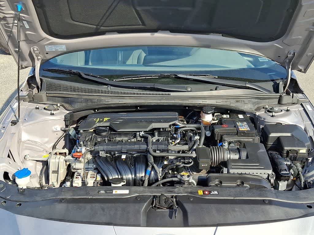 Used 2024 Hyundai Elantra SEL FWD image 30