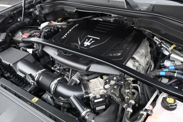 Used 2023 Maserati Grecale GT image 9