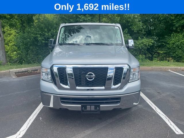 Certified 2019 Nissan NV 3500 SV w/ Navigation Package RWD image 2