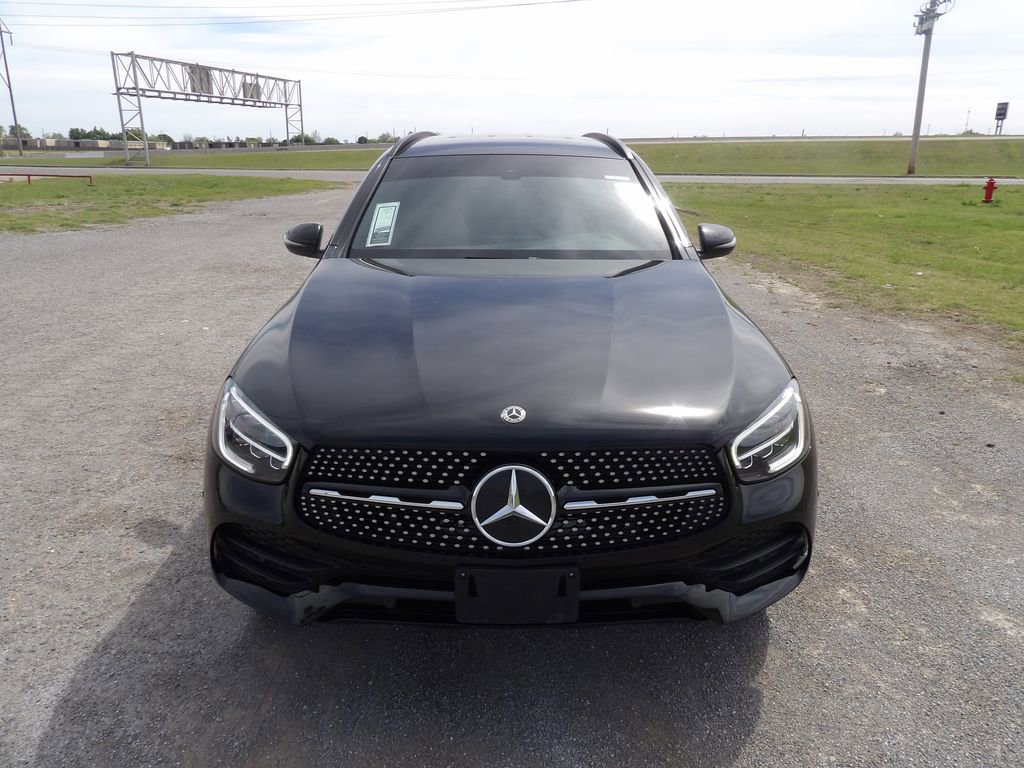 Used 2021 Mercedes-Benz GLC 300 image 3