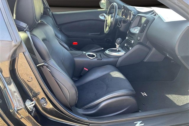 Used 2013 Nissan 370Z Touring w/ Sport Pkg image 6