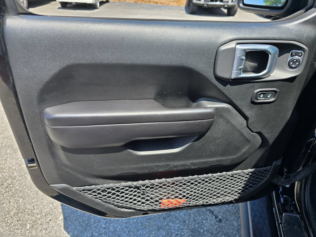 Used 2019 Jeep Wrangler Sport AWD/4WD image 46