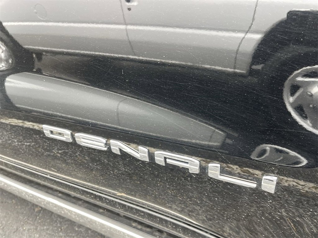 Used 2021 GMC Sierra 1500 Denali w/ Denali Ultimate Package image 12