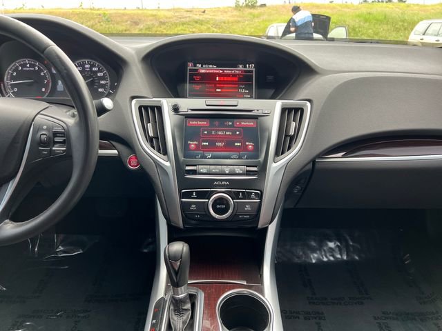 Used 2015 Acura TLX FWD image 19