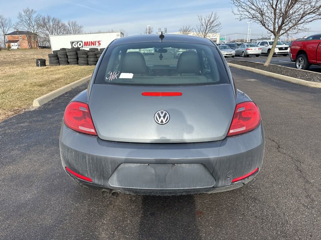 Used 2012 Volkswagen Beetle 2.5 image 9