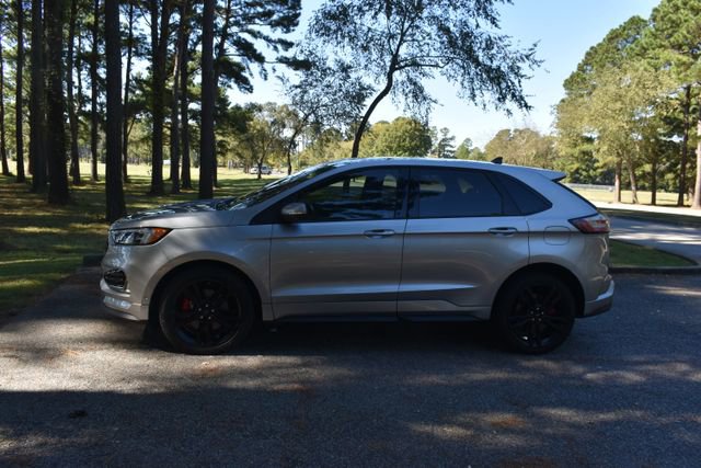 Used 2022 Ford Edge ST w/ Equipment Group 401A image 7