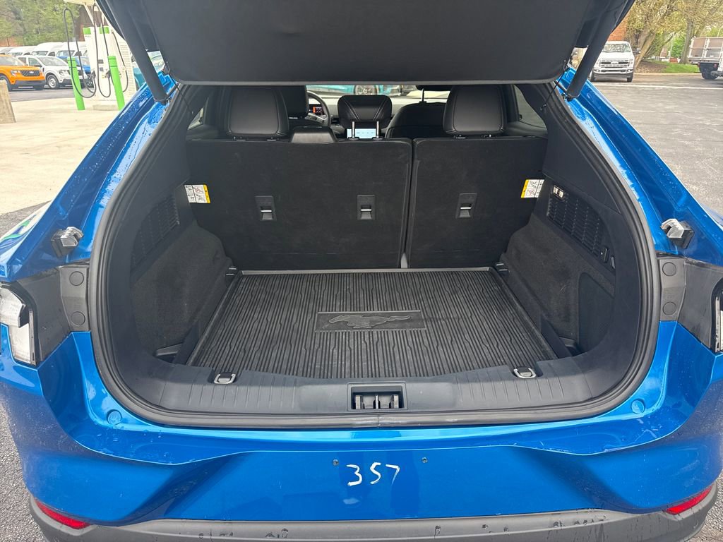 Used 2025 Ford Mustang Mach-E Premium AWD/4WD image 11