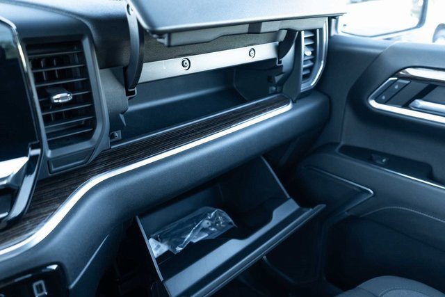 Used 2024 GMC Sierra 1500 Elevation image 19