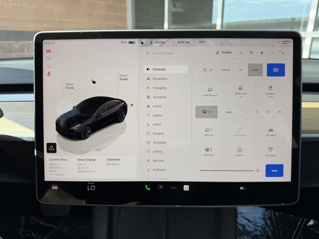 Used 2022 Tesla Model 3 image 18