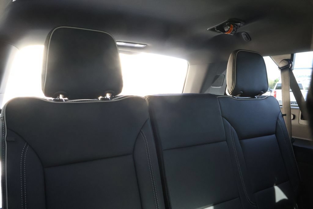 New 2026 Chevrolet Suburban Premier AWD/4WD image 44