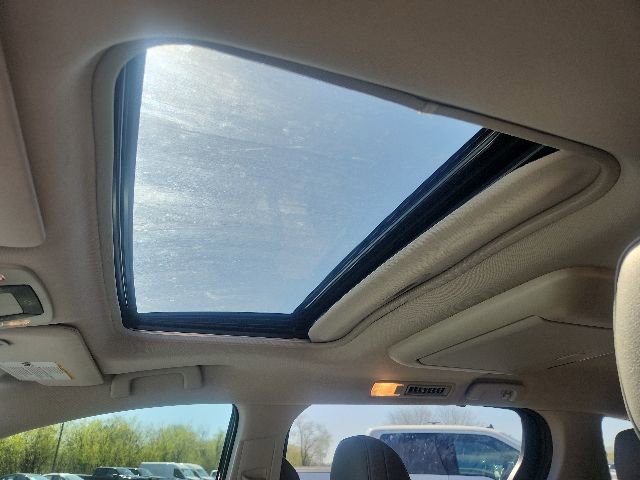 Used 2021 Toyota Sienna XLE w/ XLE Plus Package FWD image 14