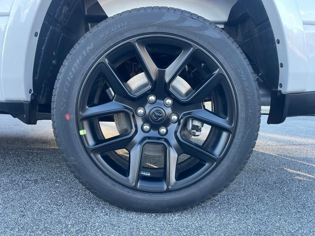 New 2026 RAM 1500 Laramie w/ Night Edition AWD/4WD image 9