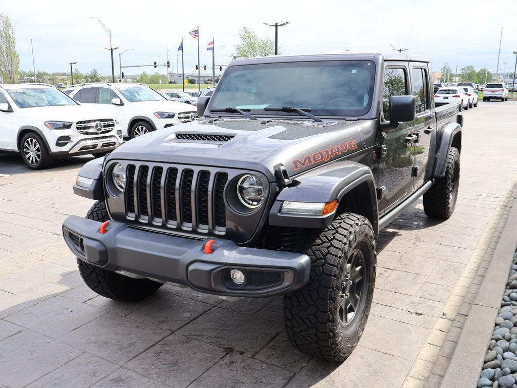 Used 2021 Jeep Gladiator Mojave image 3