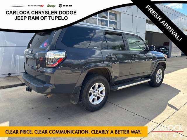 Used 2024 Toyota 4Runner SR5 Premium w/ Moonroof Package AWD/4WD image 4