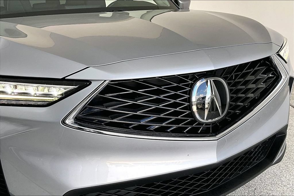 Certified 2025 Acura MDX FWD image 34